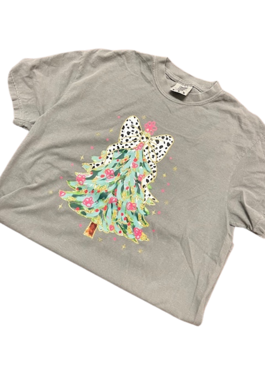 Bow-tiful tree (adult sizes only) comfort colors brand shirt